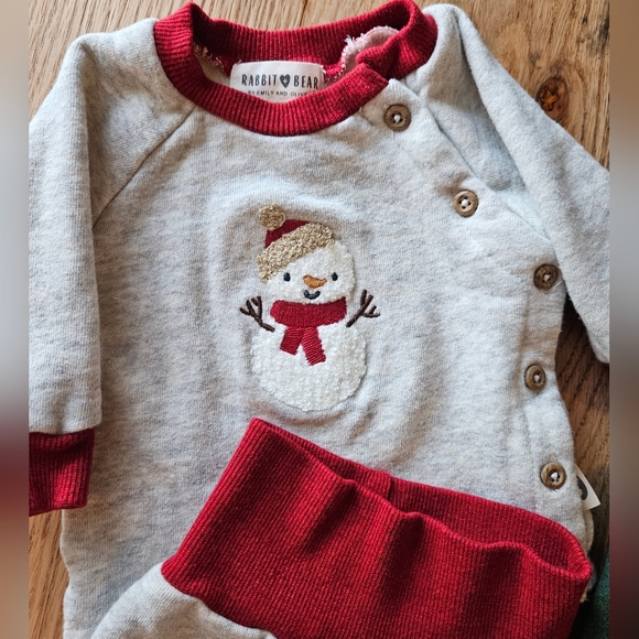 Rabbit+Bear 0-3M Set of 2 Christmas Holiday Outfits - Picture 3 of 3
